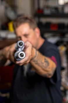 big_bear_performance_bbp-029-inv-02-bk_29mm_inverted_cartridge_kit-2_2017-2025_bagger_black_tops-2_over_stock_height