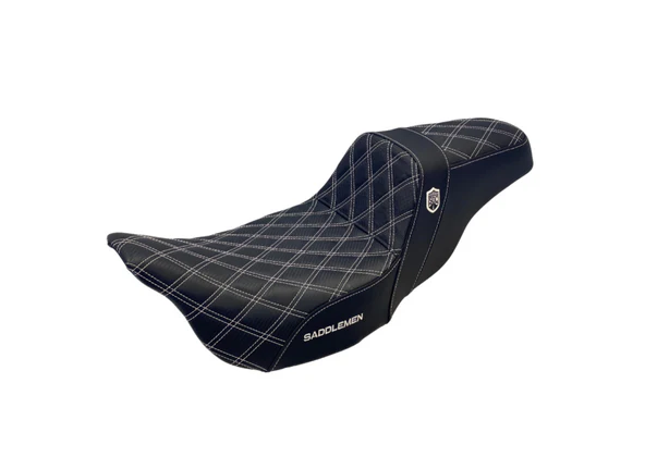 saddlemen_sdc_performance_gripper_seat_2008-2023_bagger_black_with_silver_lattice_stitch